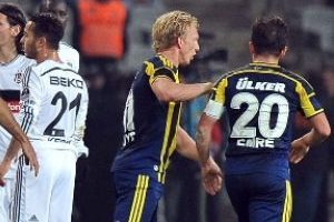 Emre k&uuml;frederken kameraya yakalandı