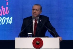 Erdoğan: "Necip Fazıl'ın miras bıraktığı fikir namusunu daha iyi anlıyorum"
