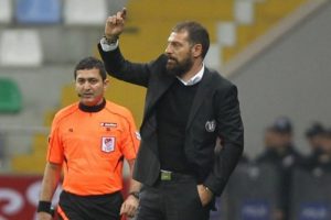 "Bana neden k&uuml;f&uuml;r ettiğini sordum"