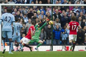 Manchester City Ag&uuml;ero ile kazandı:1-0