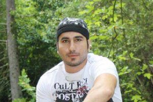 G&uuml;venlik g&ouml;revlisi motosiklet kazasında &ouml;ld&uuml;