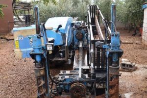 Ka&ccedil;ak petrol hattı d&ouml;şeyen 'k&ouml;stebek' ele ge&ccedil;irildi