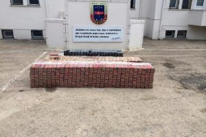 Kilis'te ka&ccedil;ak sigaraya 4 g&ouml;zaltı