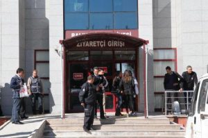 Abdullah C&ouml;mert'in davası sıkı &ouml;nlemler eşliğinde başladı