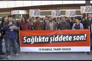 Acil tıp asistan doktorlarından 'şiddet' protestosu