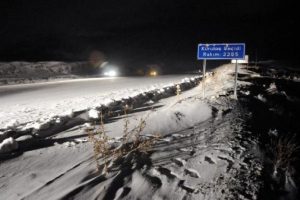 Van'da buzlanma ve tipi zor anlar yaşattı