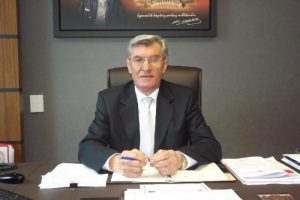 Bursa ziyareti &ouml;ncesi Davutoğlu'na projeleri sordu