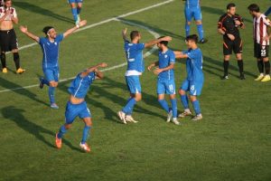 Bal&ccedil;ova Yaşamspor gruplara kaldı!