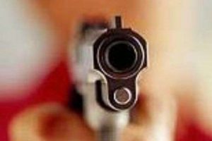 Sokak ortasında vurulan iki kardeşden biri &ouml;ld&uuml;