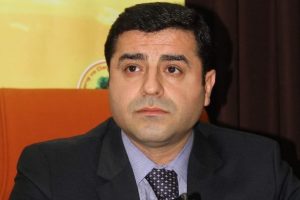 HDP Adalet Bakanlığı'ndan cevap bekliyor