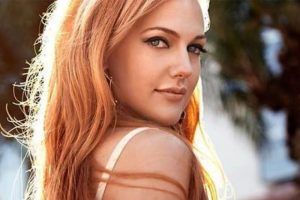 Meryem Uzerli ilk kez a&ccedil;ıkladı!