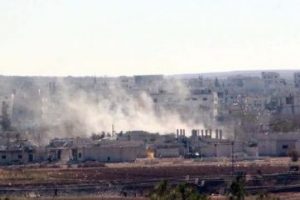 Kobani'de &ccedil;atışmalar sınır kapısında yoğunlaştı