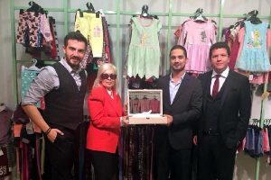 Nil&uuml;fer Sultan'a mehterli karşılama
