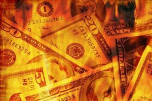 Faiz artışı beklentileriyle dolar tekarar tırmanıyor