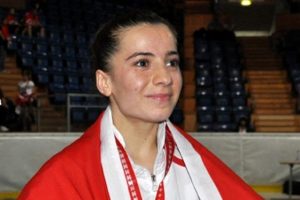 Serap &Ouml;z&ccedil;elik finalde