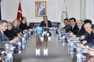 "Gıda sekt&ouml;r&uuml; enformatik kirliğe karşı duyarlı olmalı"