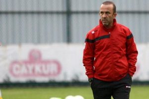 "Fenerbah&ccedil;e'yi orta alanda durdurmalıyız"
