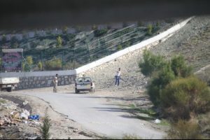 İzmir'de olaylı yıkım: 6 polis yaralı