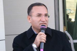 "Mescid-i Aksa t&uuml;m M&uuml;sl&uuml;manların ortak mabedi"