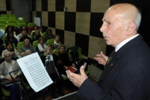 T&uuml;rk Sanat M&uuml;ziği'nde 90'lık solist