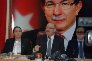 "Kimse Musa gibi konuşup Firavun gibi icraat yapmasın"