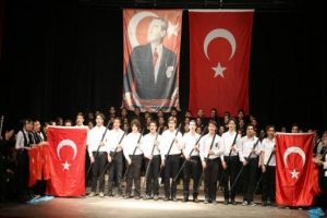 Ankara G&ouml;lbaşı'nda Atat&uuml;rk anıldı