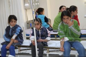 &Ouml;ğrenciler t&ouml;ren sırasında fenalaşınca...