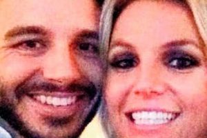 Britney aşktan &uuml;midini kesmiyor...