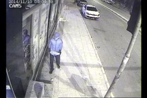 Hırsızlık teşebb&uuml;s&uuml; g&uuml;venlik kamerasında