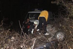 Kaza yapan otomobili zor buldular