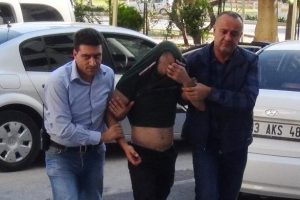 Yakalanacağını anladı, intihara kalkıştı