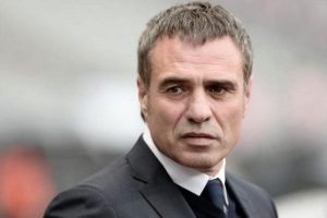 Yanal, Ahmet &Ccedil;akar ve Ertem Şener'e dava a&ccedil;tı