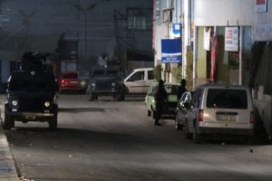 Dernek lokallerine &ouml;zel harekatlı baskın