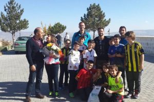 Diego Ribas'dan minik hayranlarına gol s&ouml;z&uuml;