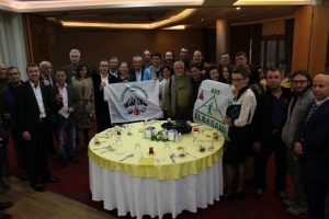 Balkan dağcılardan Bursa'da kardeşlik k&ouml;pr&uuml;s&uuml;