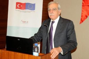 "Eylem yapmak herkesin hakkı, ancak vatandaşa zarar verilmemeli"