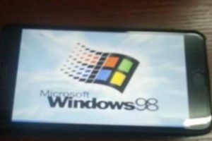 iPhone 6 Plus'ta Windows 98 &ccedil;alıştırdılar