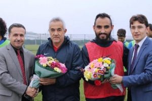 Bandırmaspor'da y&uuml;zler g&uuml;l&uuml;yor