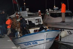 Yeni bir ''tekne'' faciasının &ouml;n&uuml;ne ge&ccedil;tiler