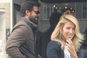 Burcu Esmersoy ile Başak Savur nişanlanıyor