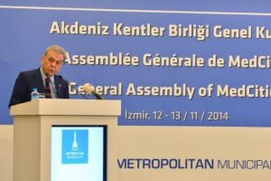 "Yaşasın Akdeniz kentlerinin kardeşiliği"