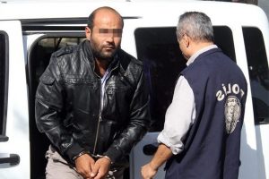 G&ouml;zaltına alınan 16 polis adliyeye sevk edildi