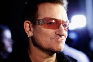 U2'nun solisti Bono &ouml;l&uuml;mden d&ouml;nd&uuml;!