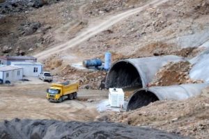 Ovit t&uuml;nelinde inşaat ihmal nedeniyle durduruldu