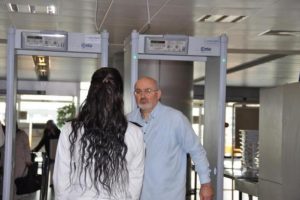&Ouml;nder Ayta&ccedil;: 'Anamın ak s&uuml;t&uuml; gibi...'