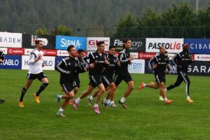 Beşiktaş hazırlıklarını s&uuml;rd&uuml;r&uuml;yor