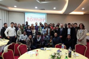 32 &Uuml;lkenin gen&ccedil;leri T&uuml;rk&ccedil;eyi Bursa'da &ouml;ğrenecek