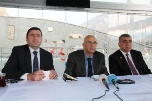 '&Ouml;calan benim g&ouml;z&uuml;mde adli bir mahkumdur'