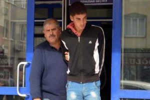 Cinsel taciz ve hırsızlık ş&uuml;phelisi Suriyeli tutuklandı