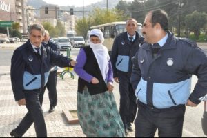 "&Ccedil;evre illerden bile dilenmeye geliyorlar''
